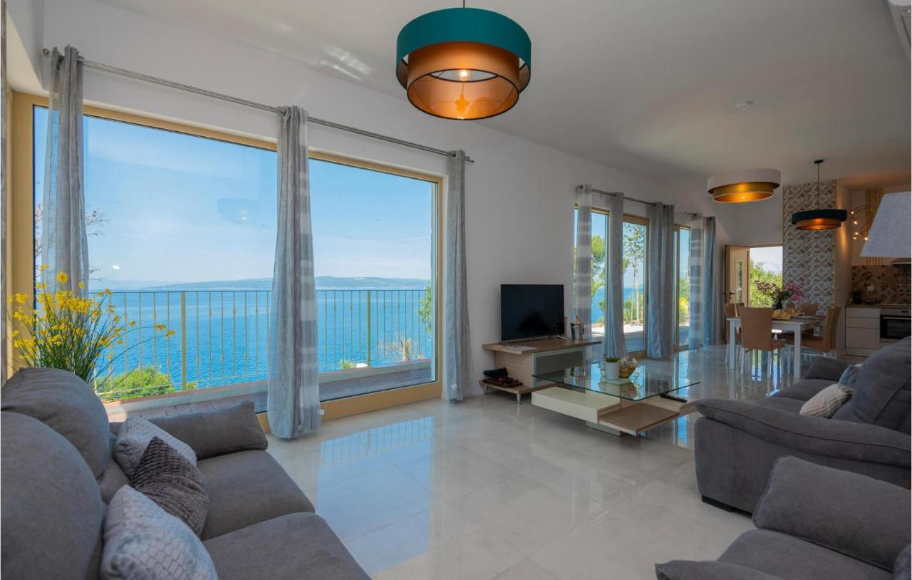 Holiday Home Villetta Belveder Baška Voda Kültér fotó